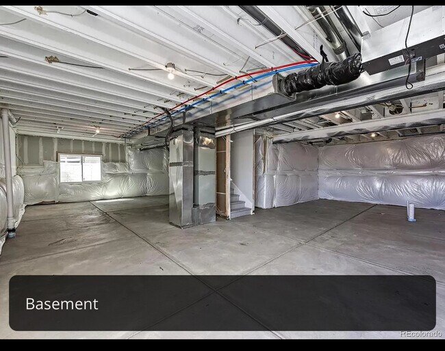 Foto del edificio - 17312 Bluetrail Ave