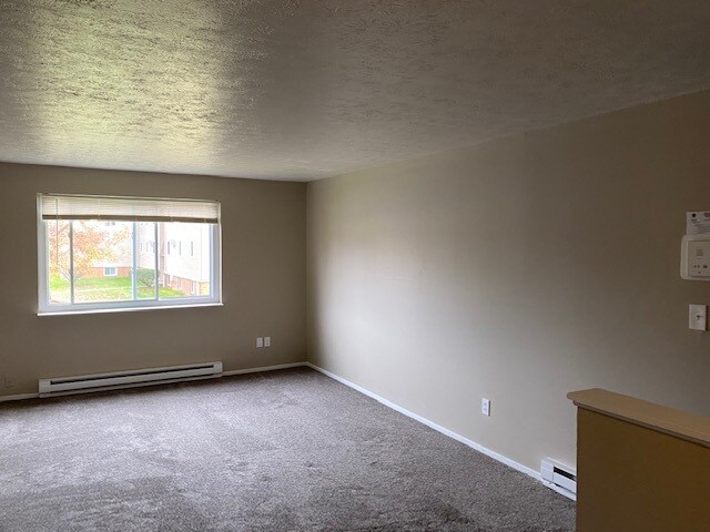 Foto del edificio - 102 Gluck St