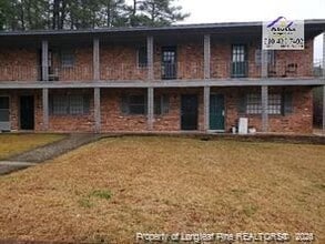 Building Photo - 4213 S Dowfield Dr