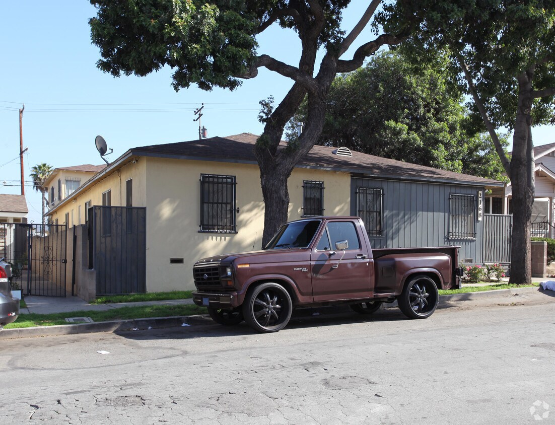 Foto del edificio - 2168 Locust Ave