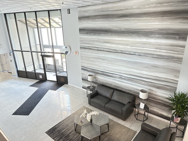 Building Photo - 376 Ocean Ave