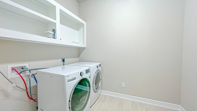 Building Photo - 2114 Partridgeberry Ln