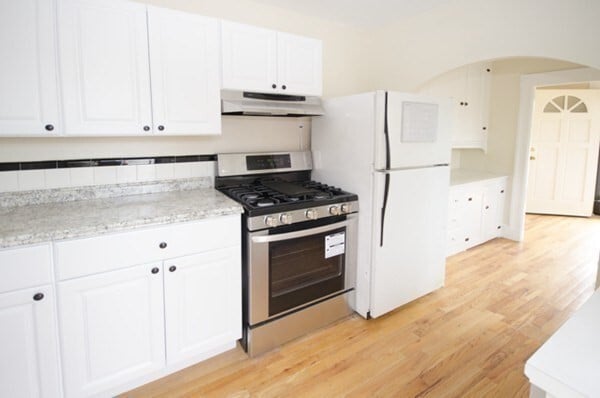 Building Photo - 760 Shirley St