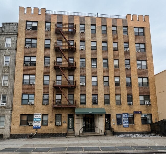 Building Photo - 4960 Broadway