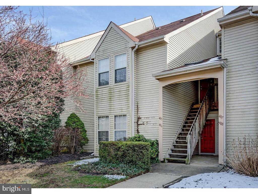 Building Photo - 406 Tavistock Rd