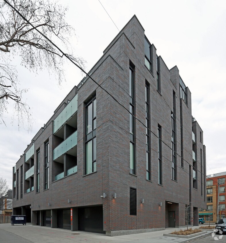 Oben Flats Leslieville Apartments 1075 Queen St E Toronto, ON