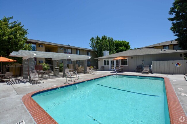 Tracy Apartments Under 1000