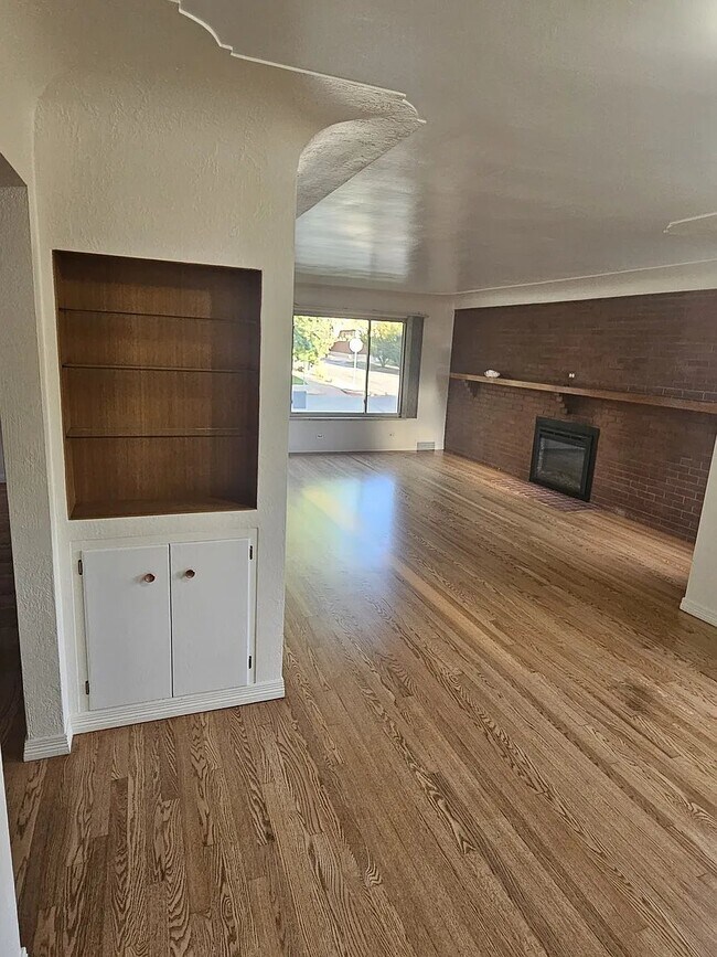 Foto del edificio - 4190 Knox Ct
