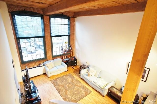 Primary Photo - 25 Grand St