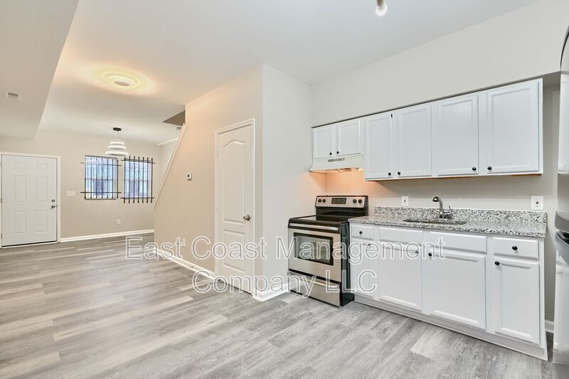 Foto principal - 1300 McHenry St