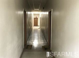 Foto del edificio - 2315 Mission St