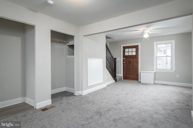 Building Photo - 6529 St Helena Ave