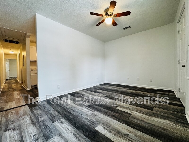 Foto principal - 2005 Blackford St