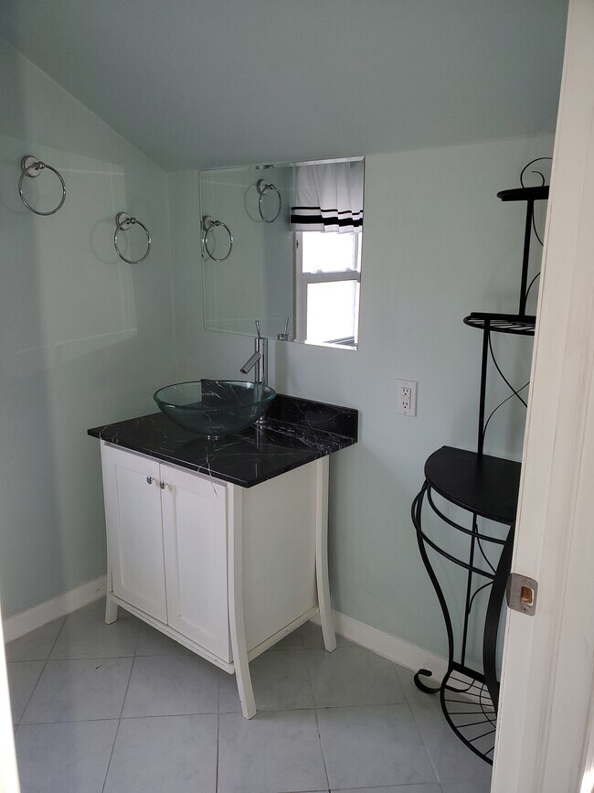 Bathroom Sink - 40 Roseville Ave