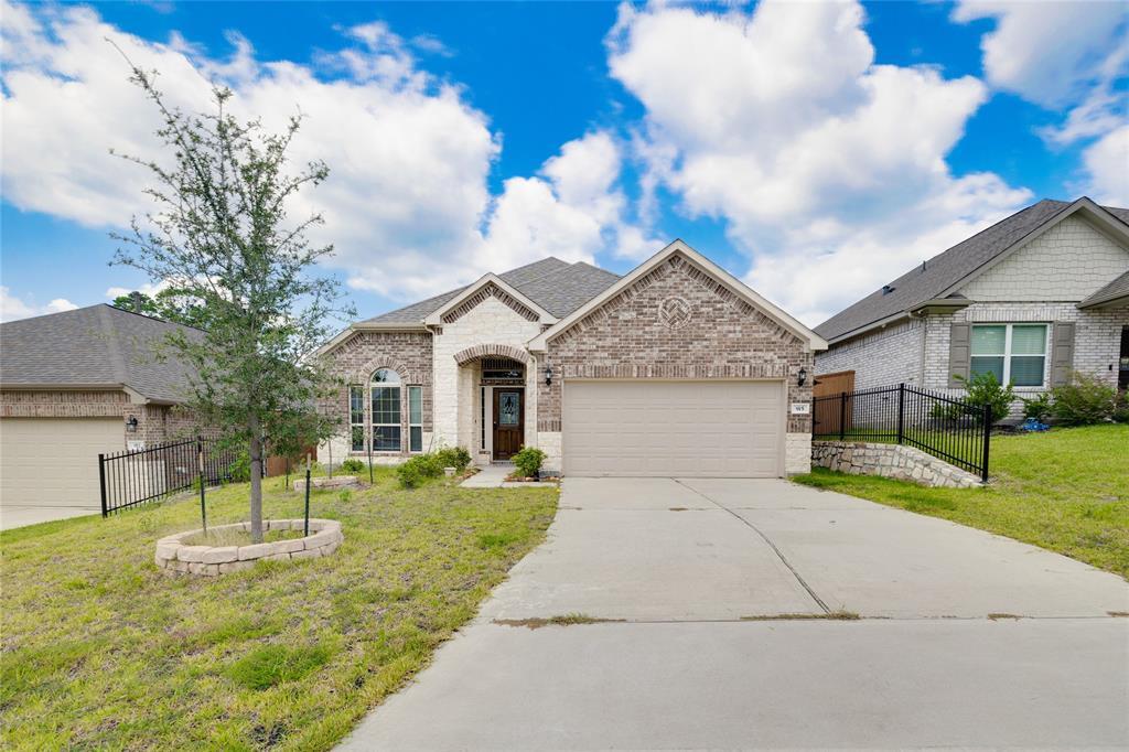 Foto principal - 915 Golden Willow Ln