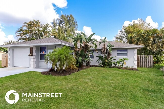 Building Photo - 3013 SE Banyan St