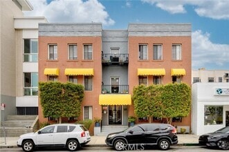 Building Photo - 131 S Jackson St