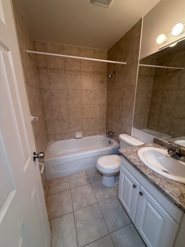 Photo du bâtiment - Birch Glen