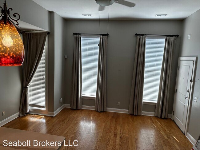 Building Photo - 1 br, 1 bath House - 302 Lorch St. Apt # 104