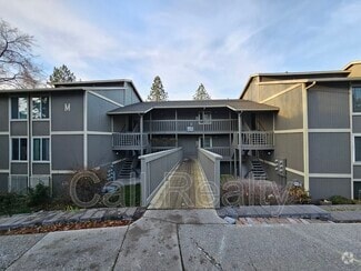 Building Photo - 6017 E 6th Ave