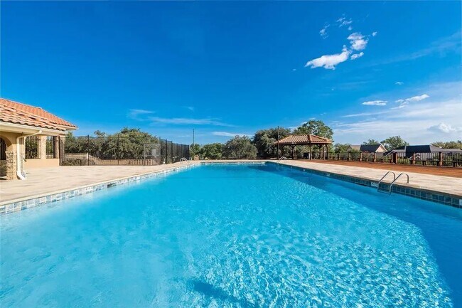 Building Photo - 4306 Madera Rd