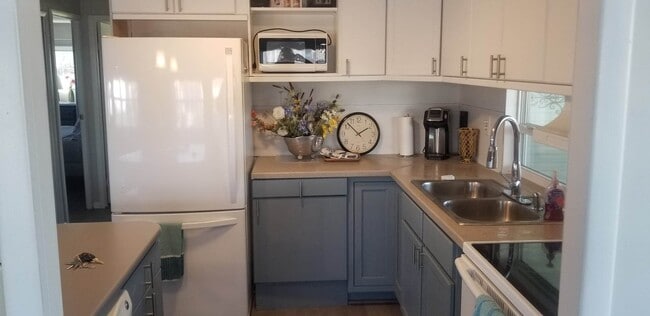 Photo - 3126 Joline Dr House