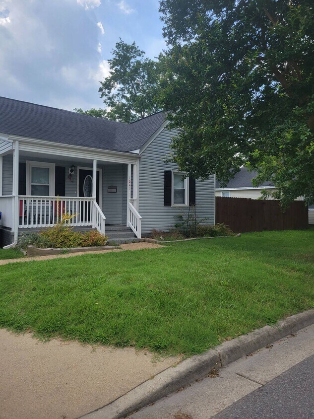 1041 Hugo St, Norfolk, VA 23513 House Rental in Norfolk, VA