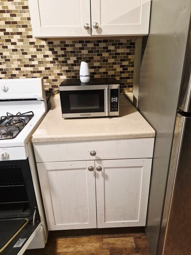 Foto del edificio - 1133 E 81st St