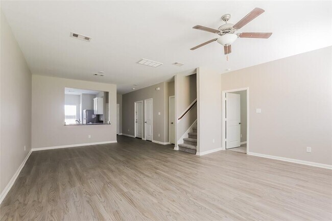 Building Photo - 23119 Bellini Dr