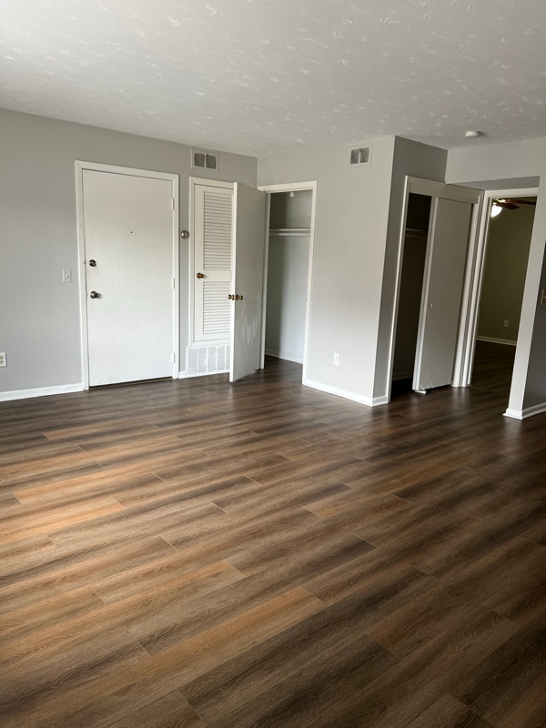 Building Photo - 4440 N 61st St