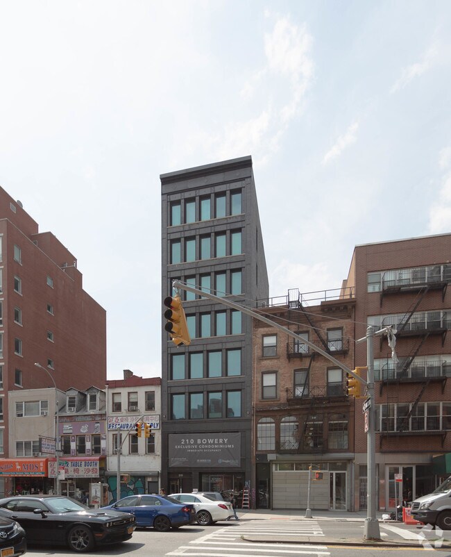 Foto del edificio - 210 Bowery