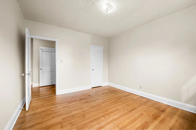 Photo - 205 Westowne Rd Townhome