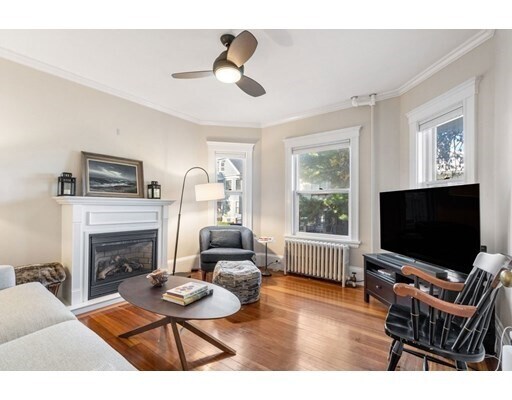 Foto del edificio - 103 Willow Ave