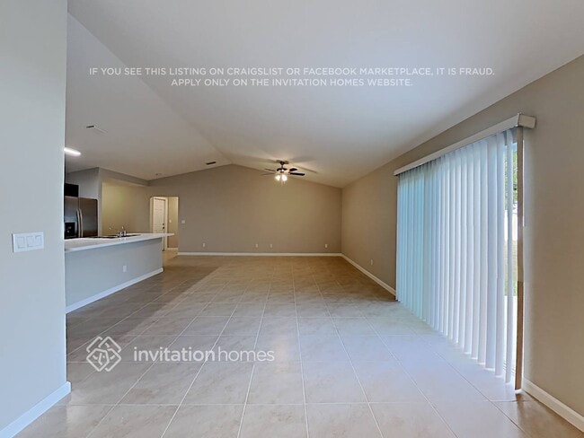 Foto del edificio - 601 NW Kingston St