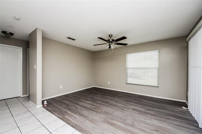 Foto del edificio - 2733 Mint Dr