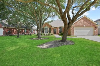Building Photo - 8305 Spinnaker Bay Ln