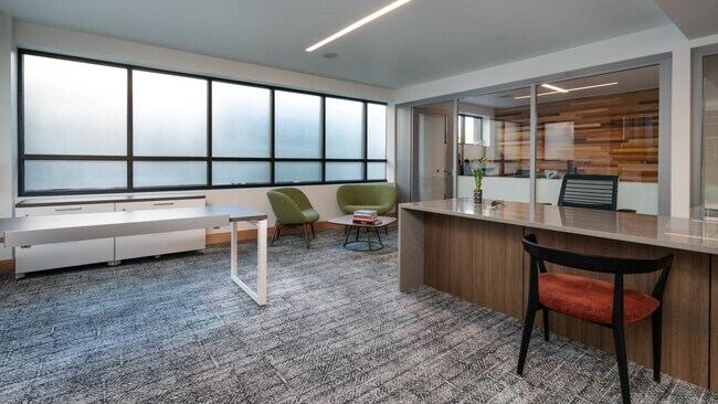 Foto del edificio - 1501 NW 56th St