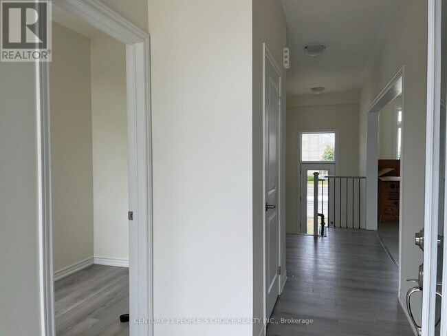 Building Photo - 32 Purple Sage Dr