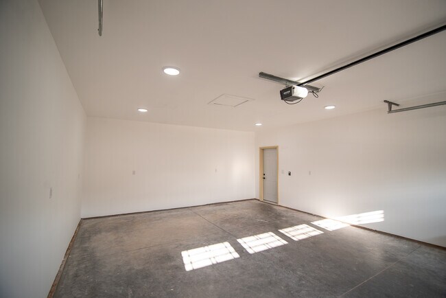 Foto del edificio - 4328 Beech Street