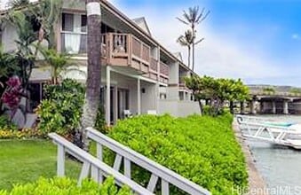 Building Photo - 7007 Hawaii Kai Dr