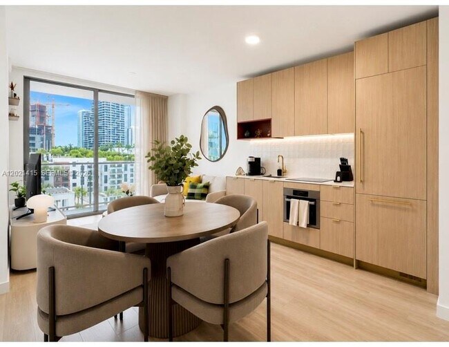 Foto del edificio - 90 NE 32nd St