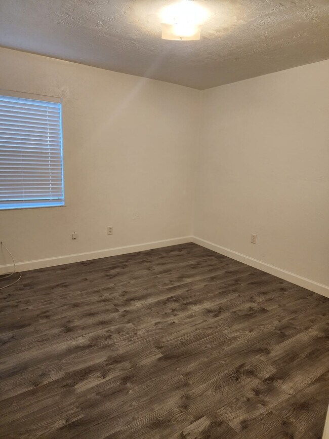 Foto del edificio - 202 N Manatee Ave