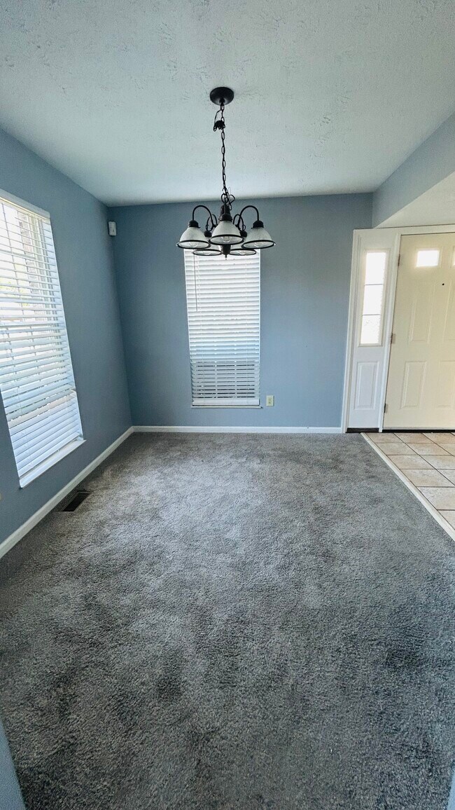 Foto del edificio - 10875 Ponds Ln