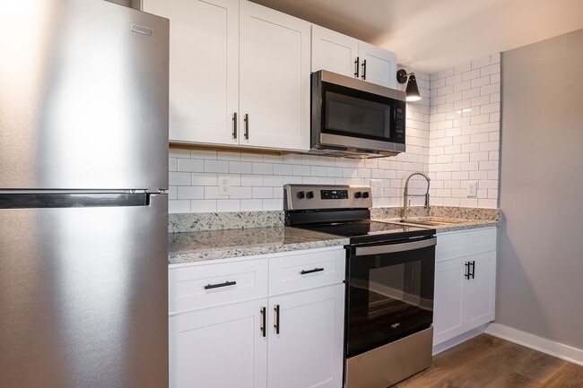 Building Photo - Discover Modern Living at Genesis Apartments – Cleveland, TN