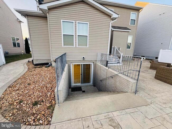 Building Photo - 1629 Hudgins Farm Cir