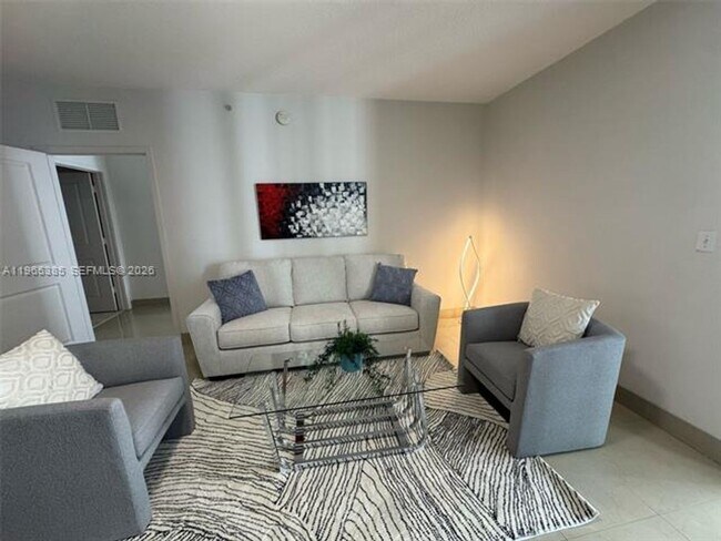 Photo - 170 SE 14th St Apartment