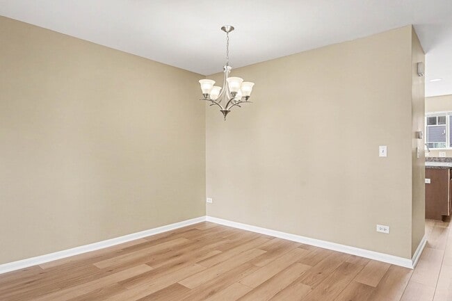 Building Photo - 24617 Patriot Square Dr E