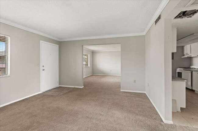 Building Photo - 115 Oyster Bay Cir