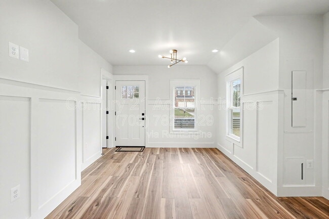 Photo - 12101 Fort Washington Rd House