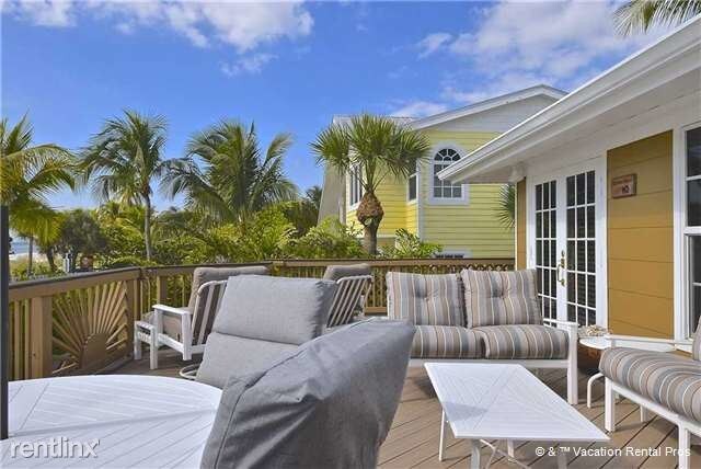 Building Photo - 3610 Estero Blvd